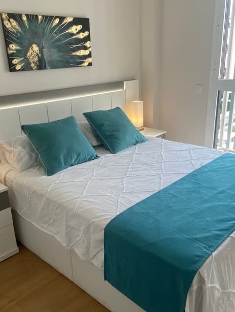 habitació apartaments Girona